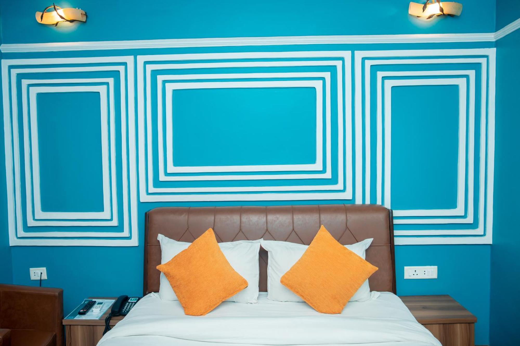 Chautari Boutique Hotel Pokhara Extérieur photo