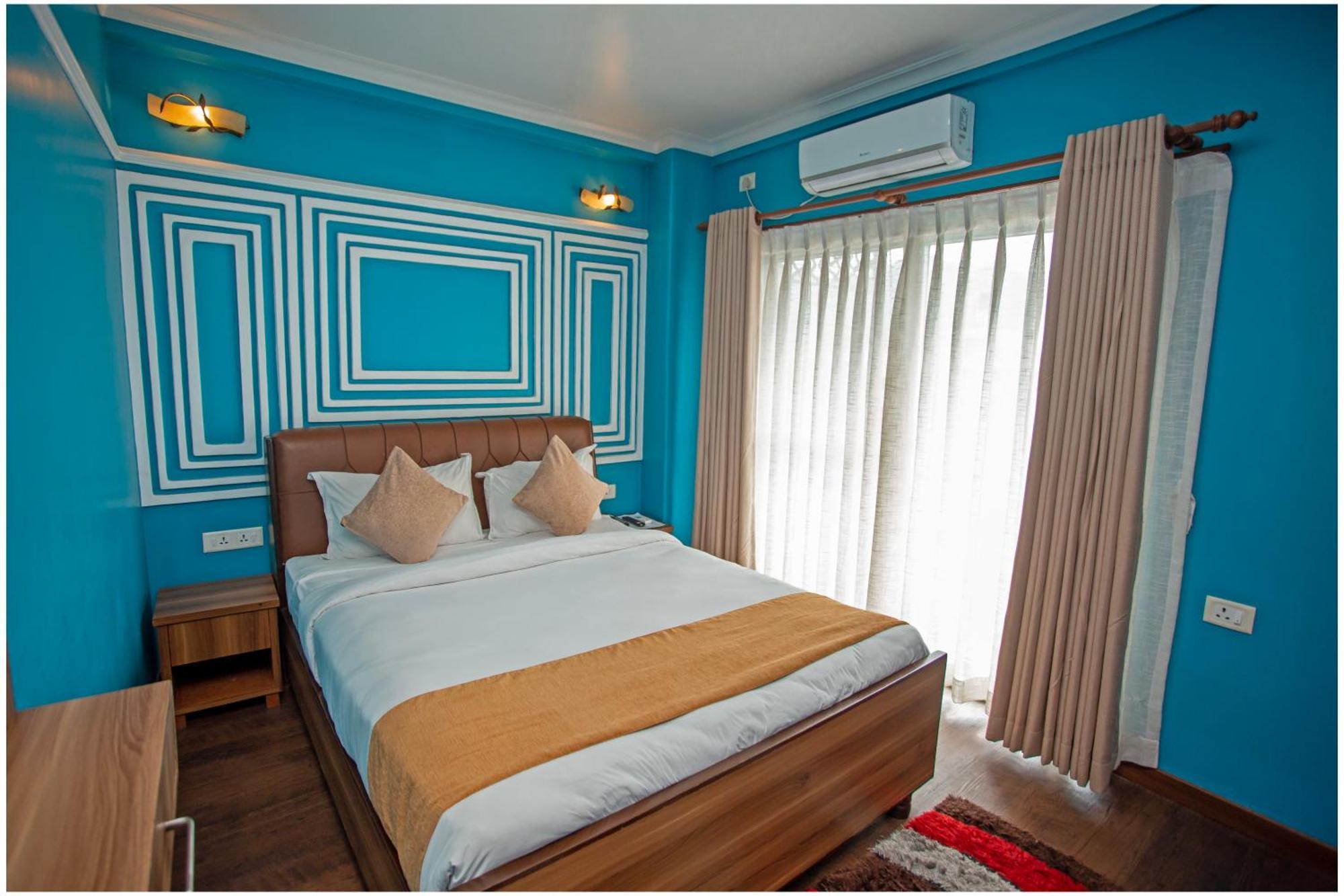 Chautari Boutique Hotel Pokhara Extérieur photo